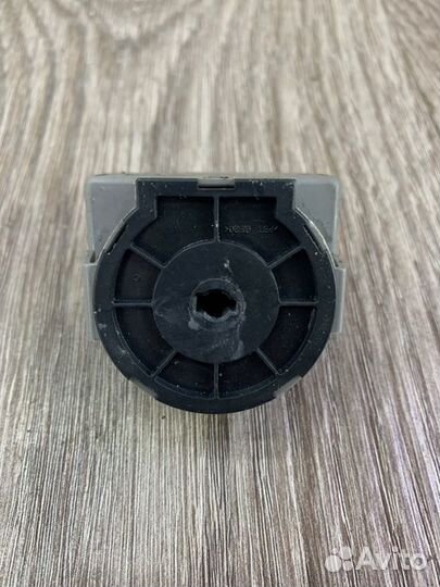 Контактная группа замка зажигания Ford Mondeo