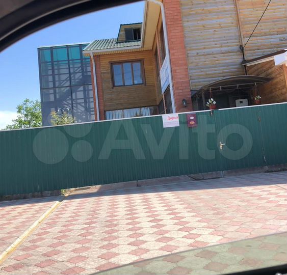 Коттедж 314 м² на участке 5,5 сот.