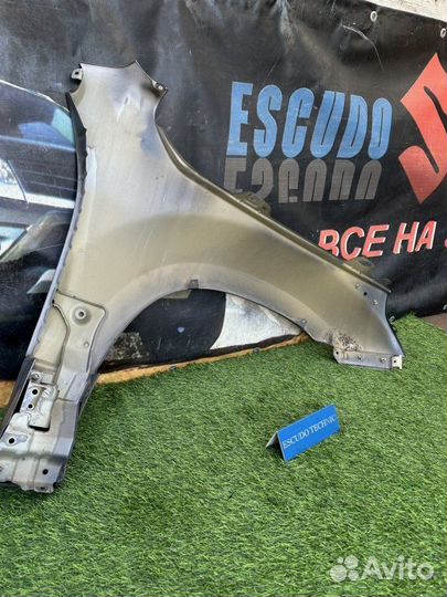 Крыло переднее левое Suzuki Escudo/Grand Vitara