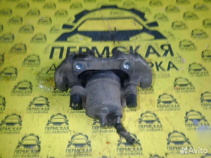 Суппорт тормозной передний левый Ford Focus 3