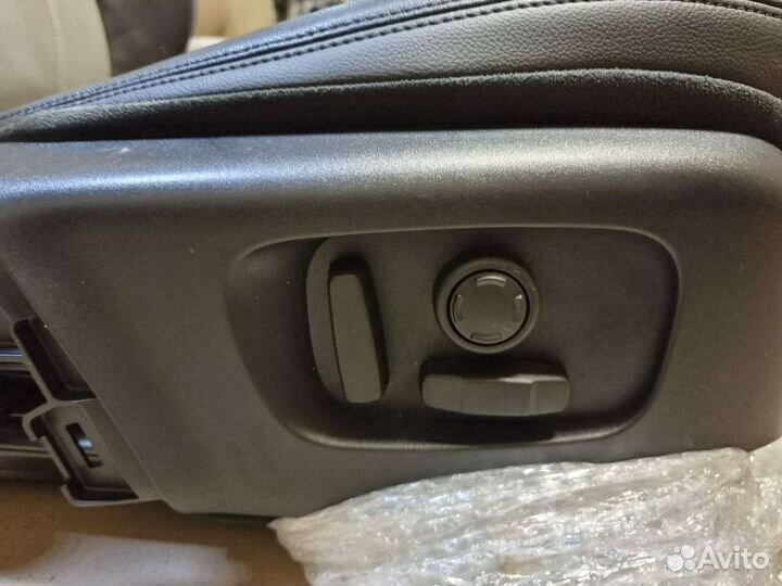 Салон Dynamic Range Rover Evoque L551