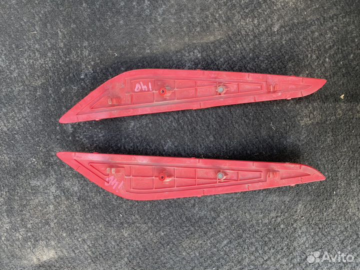 Отражатель,катафот в задний бампер hyundai i40