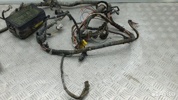 Проводка (коса) подкапотная Hyundai Sonata 4 2.0