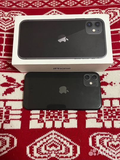 iPhone 11, 64 ГБ
