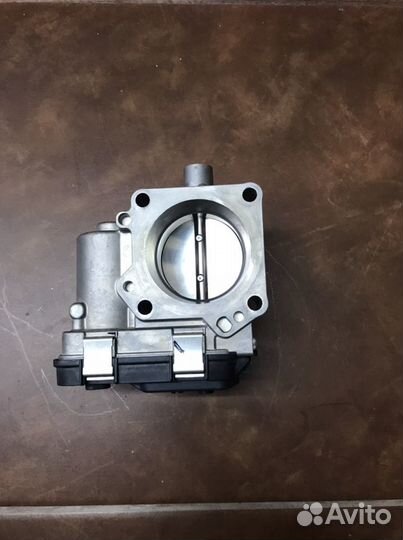 Дроссельная заслонка VW Polo