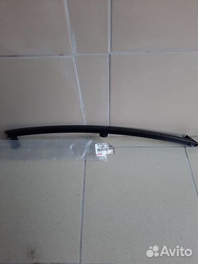 Стекло заднее правое Toyota corolla