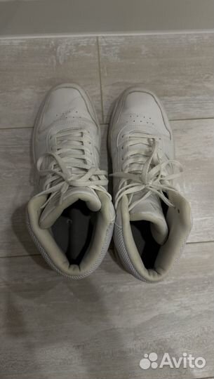 Кроссовки adidas