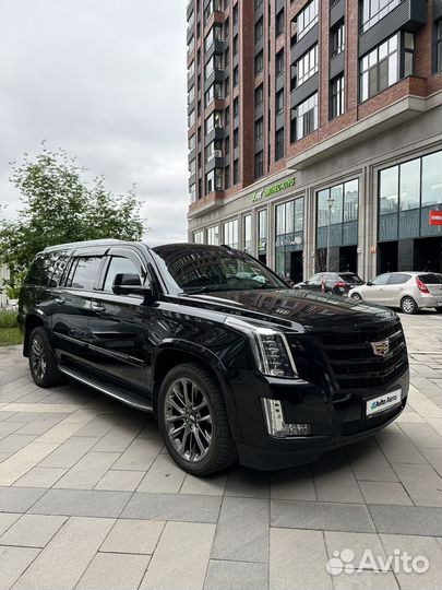 Cadillac Escalade 6.2 AT, 2019, 130 200 км