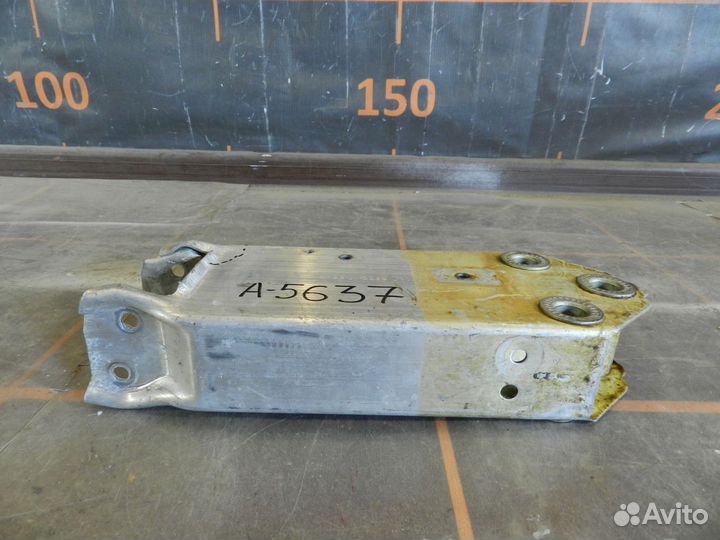 Кронштейн усилителя бампера - BMW 5 F07 GT