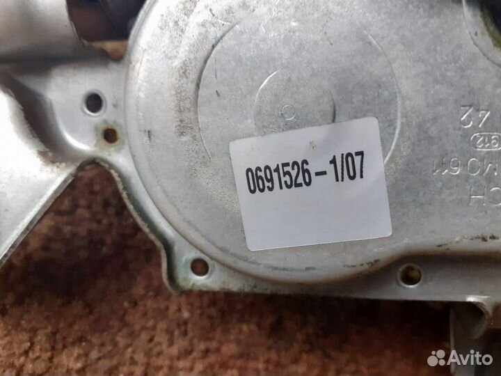 Моторчик заднего дворника Mercedes ML W163