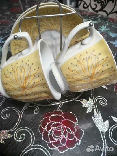 Чайные пары и чашки