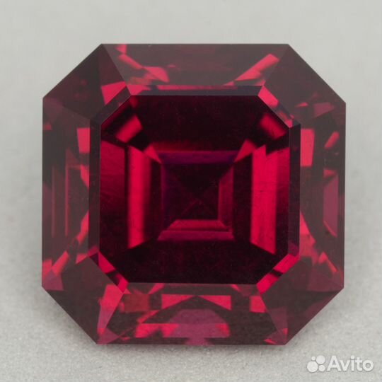 Гранат родолит 8.81 кт