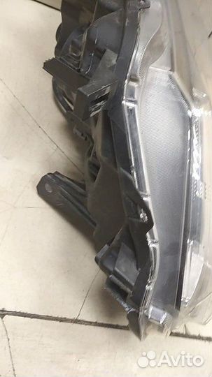 Фара левая Nissan X-Trail