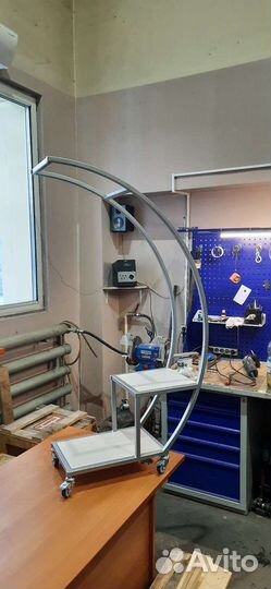 Подставка для цветов напольная