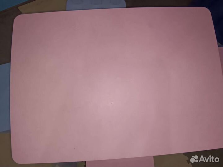 Детский стол и два стула, горшок IKEA