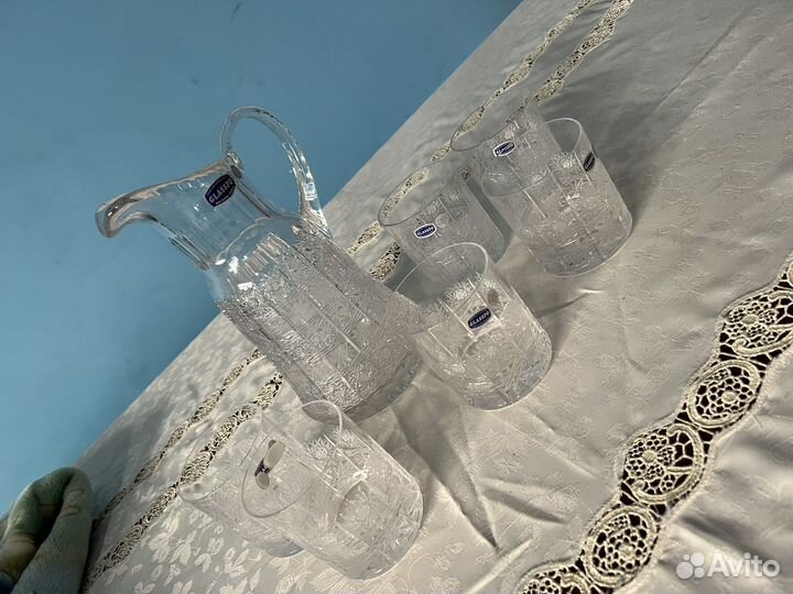 Кувшин со стаканами богемия