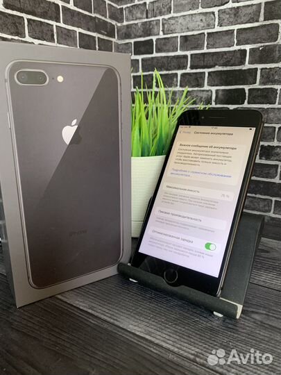 iPhone 8 Plus, 64 ГБ