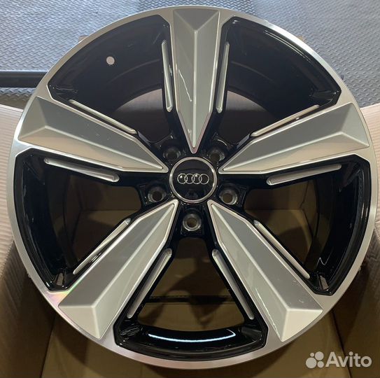 Диски на Ауди А4 А5 A6 A7 Audi Q5 R19 5/112