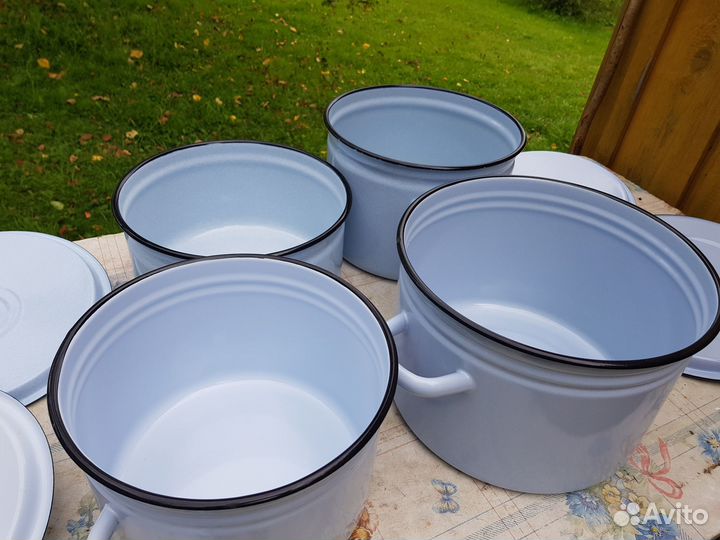 Кастрюля эмалированная сталь