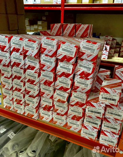 Тормозные колодки Toyota на все модели (со склада)