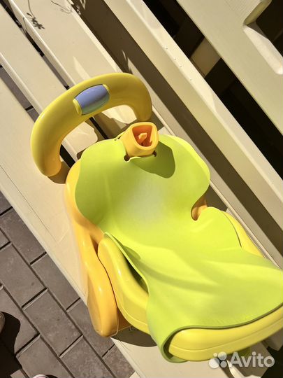 Стульчик для купания малыша Aprica