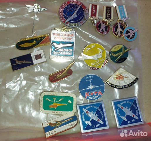 Самолёты Значки