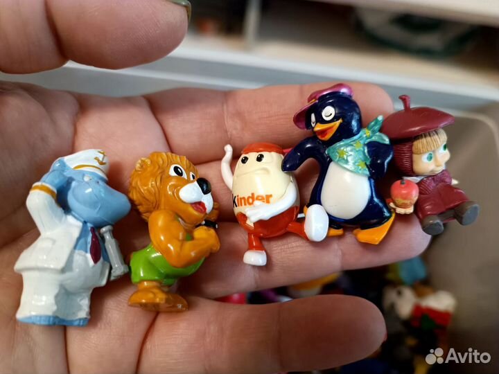 Игрушки kinder suprise