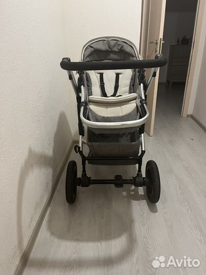 Коляска для малыша с рождения и до 3 лет
