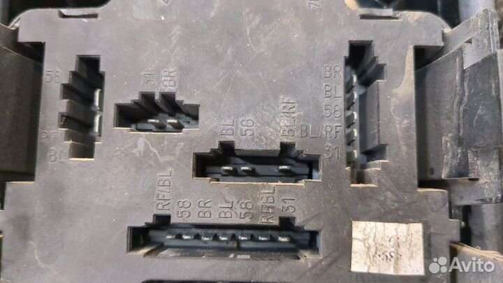 Фонарь (задний) левый Volkswagen Transporter 4, 2000