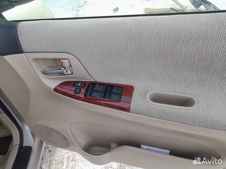 Toyota Corolla Spacio 1.5 AT, 2002, 320 000 км
