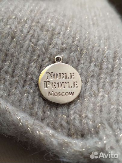 Шапка для девочки Noble People