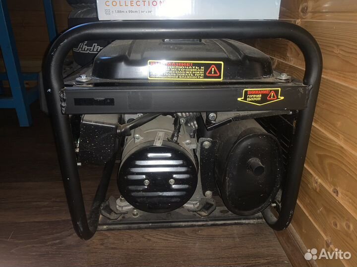 Бензиновый генератор