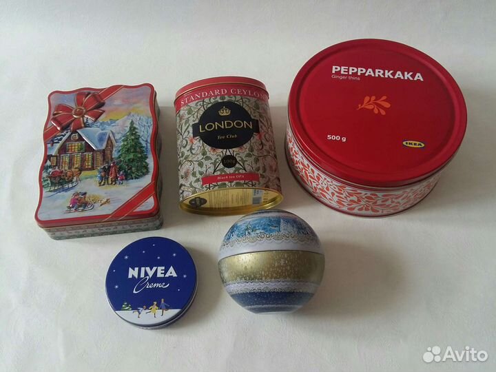 Жестяные банки от чая печенья