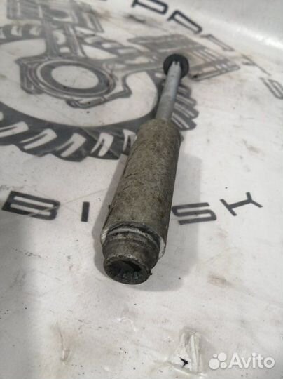 Втулка распорная задняя Audi A4 (B8, 8k5) 2007-20