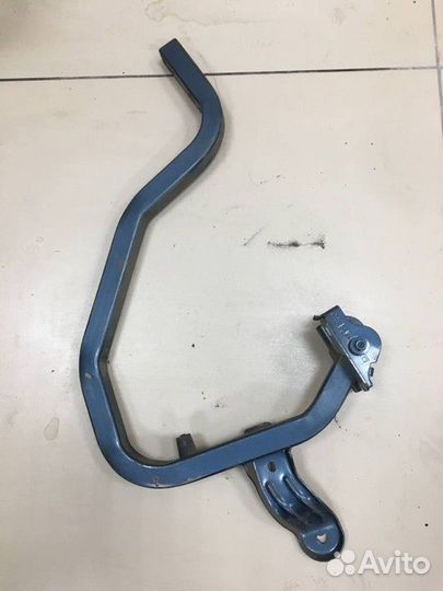 Петля крышки багажника левая Renault Logan