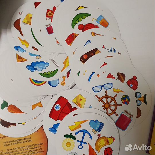 Настольная игра дуббль - доббль