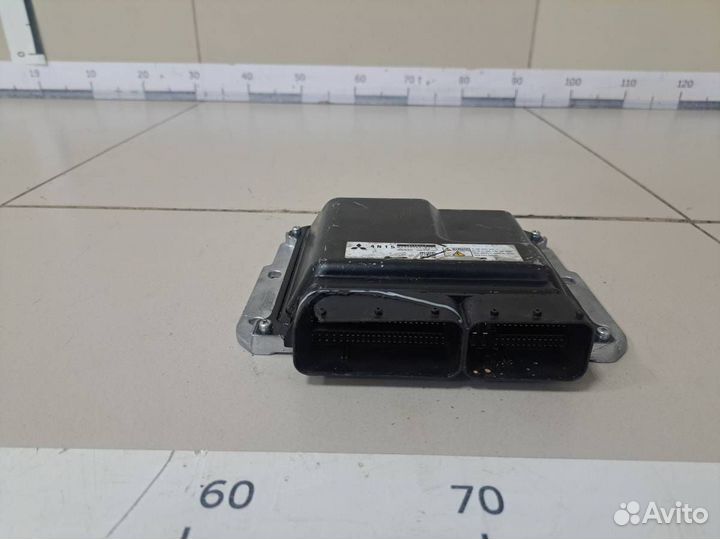 Б/У Блок управления двигателем 1860D364 mitsubishi