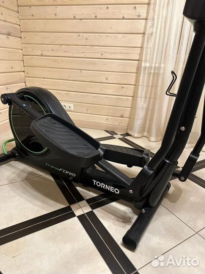 Эллиптический тренажёр Torneo Transform C-530