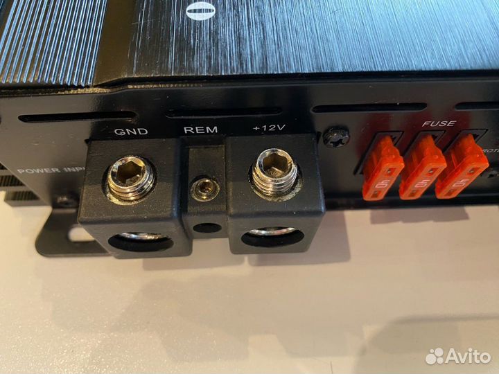 Усилитель 4 канальный