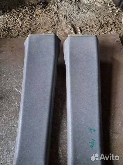 Обшивка центральных стоек Mercedes W140