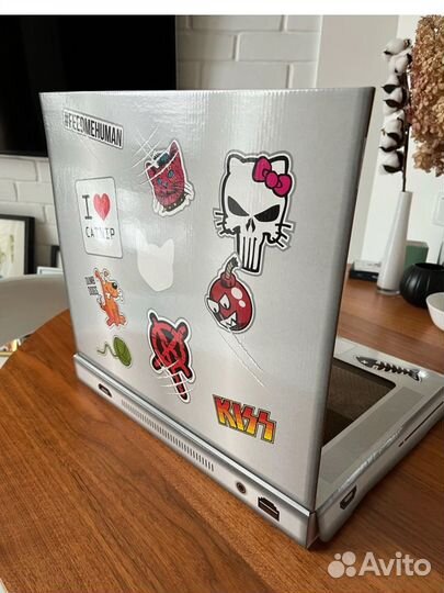 Когтеточка картонная напольная с игрушкой