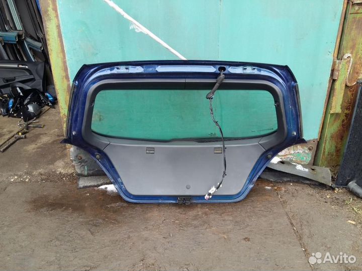 Дверь багажника со стеклом Opel Astra H 2004-2014