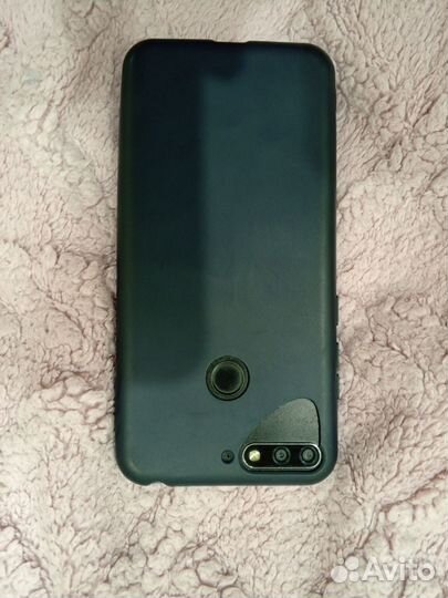 HONOR 8C, 3/32 ГБ