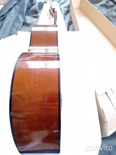 Классическая гитара Yamaha CM40