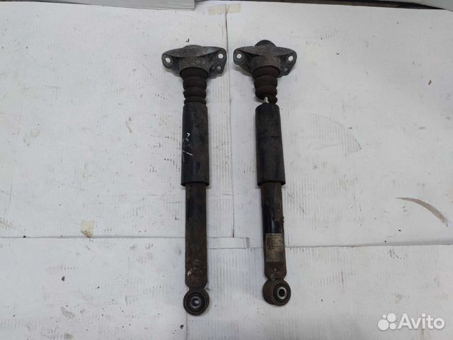 Задние стойки volkswagen tiguan 1