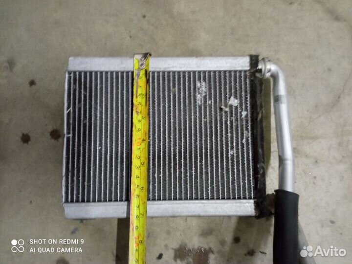 Радиатор отопителя toyota noah AZR60G
