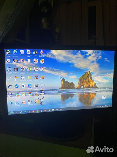 Продам монитор Philips 24