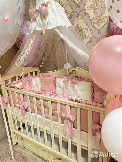 Бортики в детскую кроватку для девочки