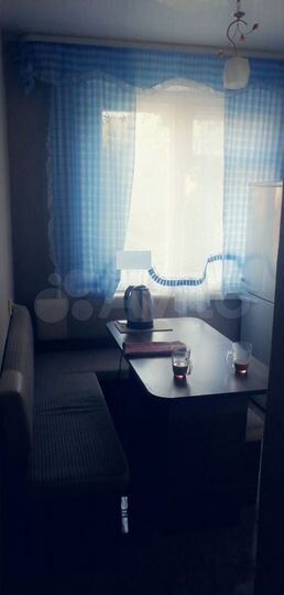 2-к. квартира, 52 м², 3/5 эт.