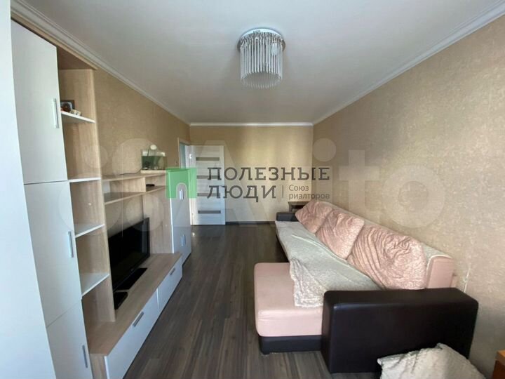 2-к. квартира, 49,2 м², 5/10 эт.